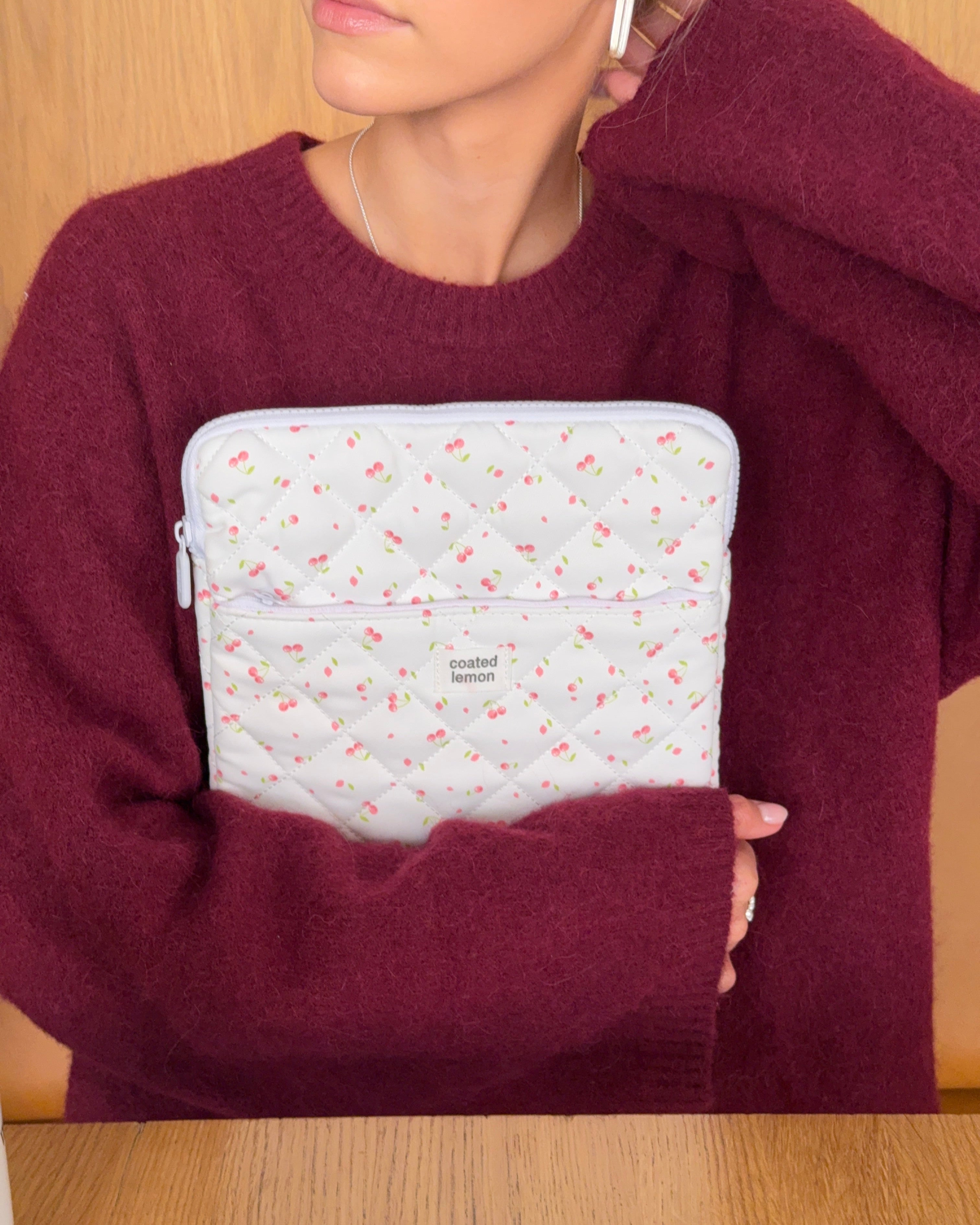 Cherry iPad Mappe