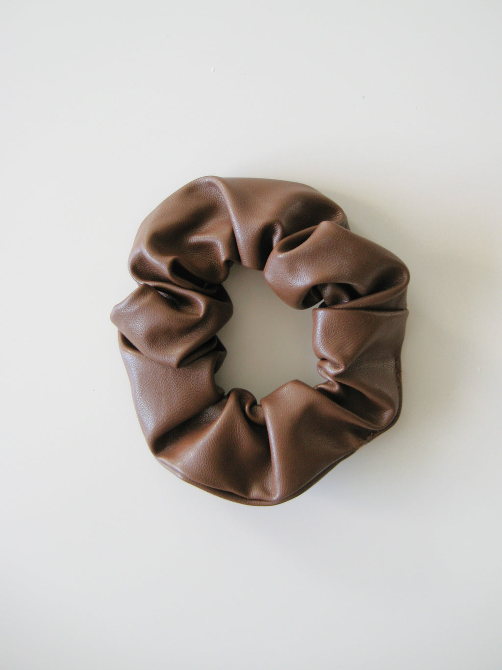 Scrunchie Skinn Brun