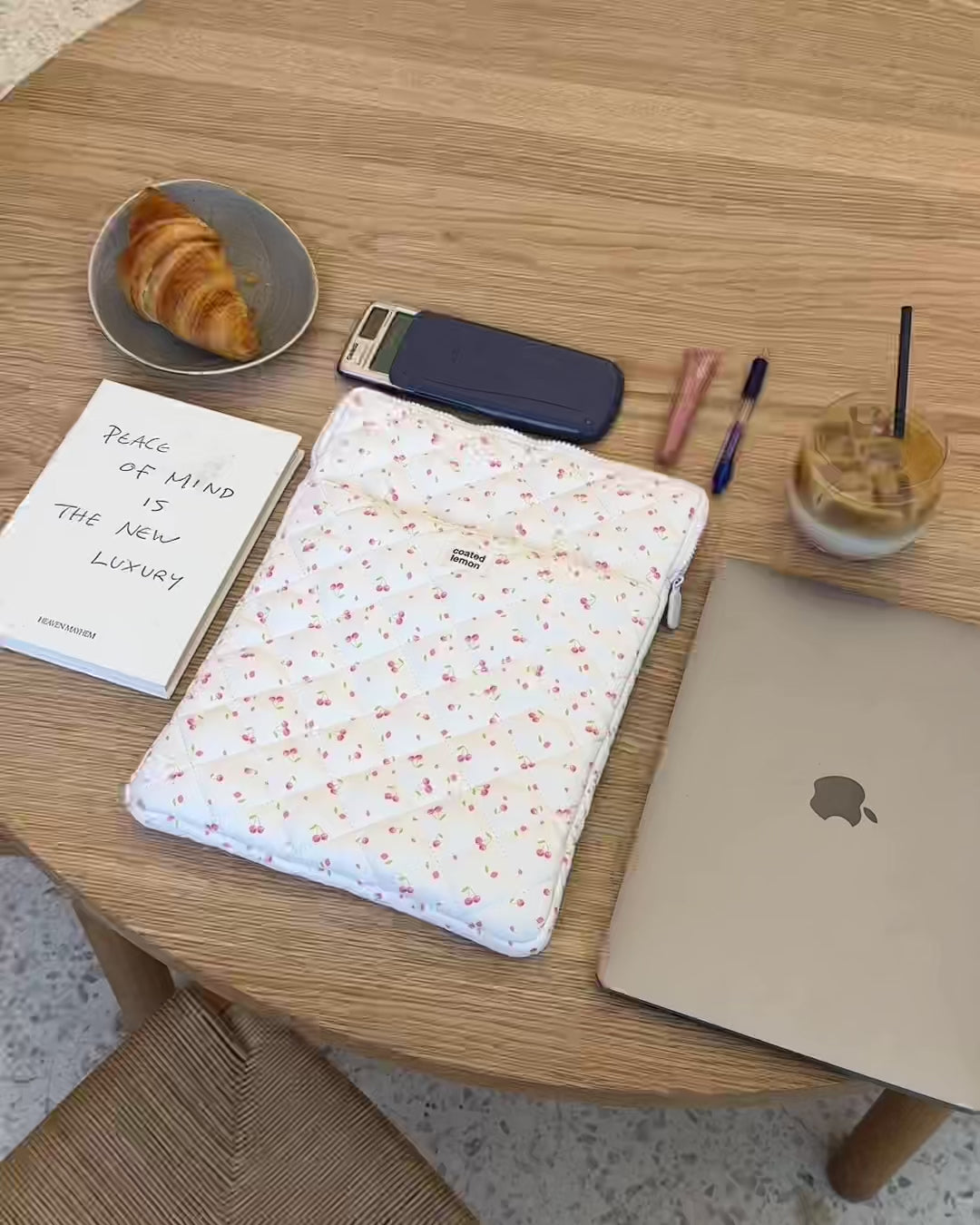 Cherry iPad Mappe